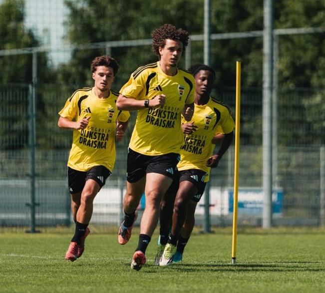 Met deze selectie traint SC Cambuur